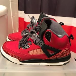 Jordan Spizikes Raging Bull Size 6.5
